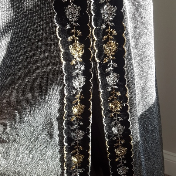 Vintage metallic gown ☄ - Picture 4 of 5